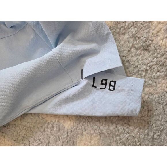 Lululemon License To Train Linerless 7" Shorts S Light Blue LM7APYS - Picture 9 of 10